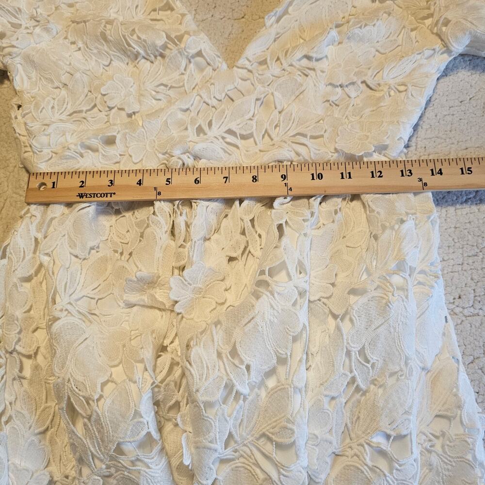 Grace White Lace Mini Dress Size S Puff Sleeve V-Neck Open Back Boho Cottage - Picture 9 of 12